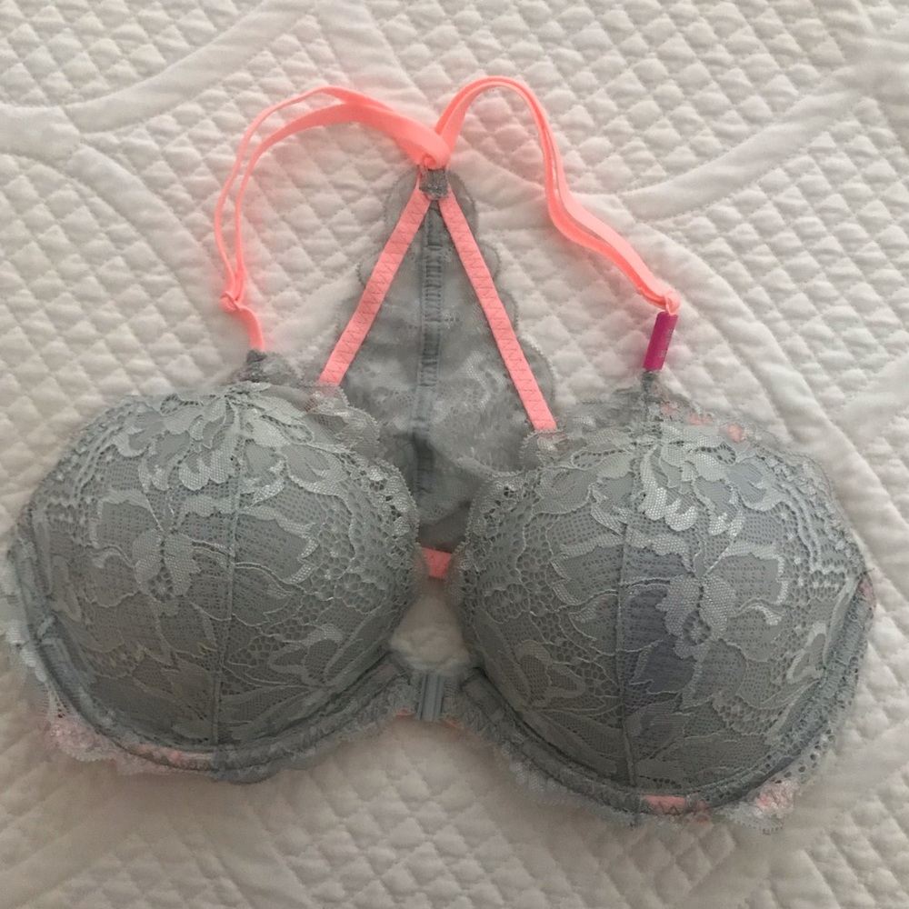 NWT Victoria Secret Bra